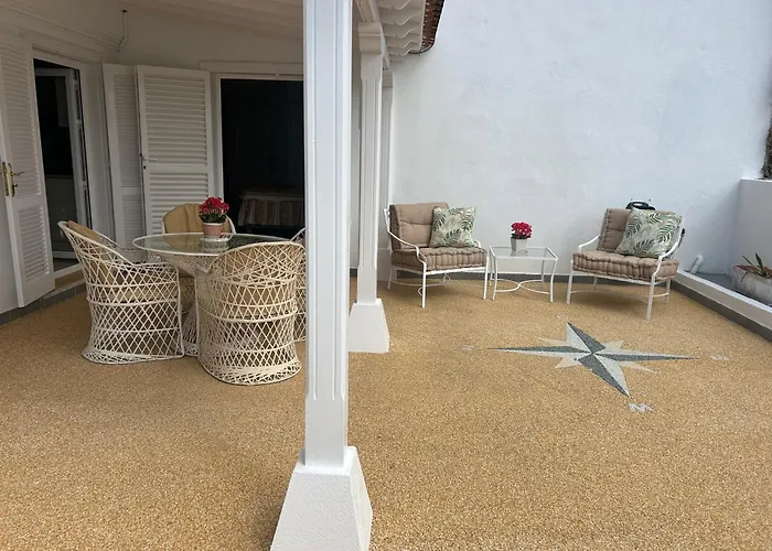 Апартаменты Schoenes - Ruhig - Aussenpool *