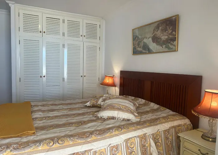 Schoenes - Ruhig - Aussenpool Ля Оротава